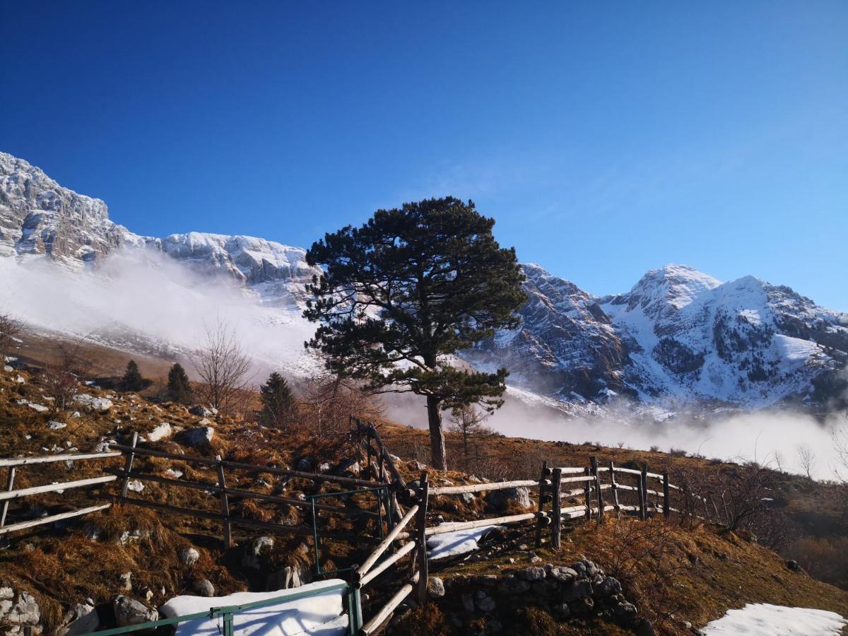 Mountain Lodge Forte Emilia Kobarid Bagian luar foto